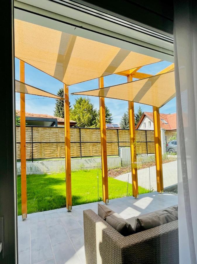 Aranygesztenye Apartmanhaz Balatonudvari Exterior photo